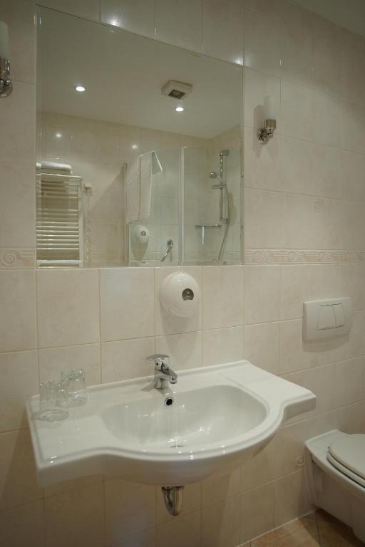 Hotel Grodzki Poznań Quarto foto